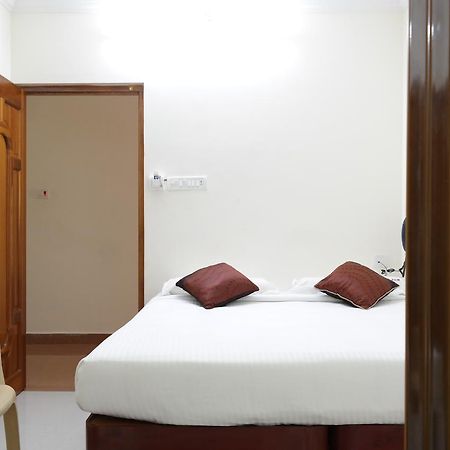 Sakthi Guest House Puducherry Exterior foto